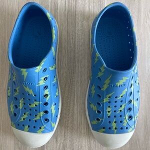 Kids Natives Blue Lightning Slip-On Water Shoes 13